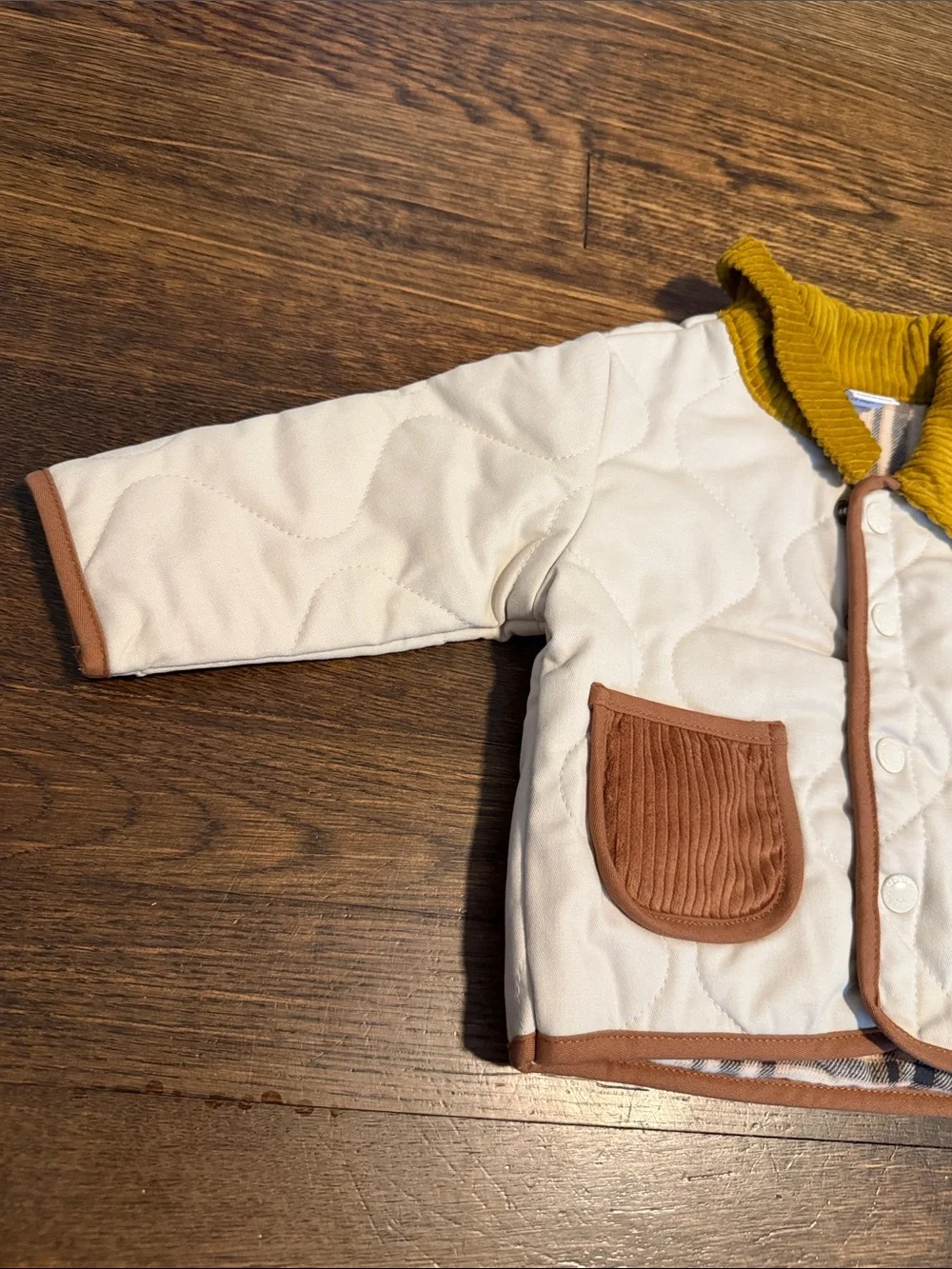 Old Navy quilted ivory
